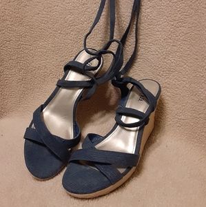 Wedge heel wrap around straps blue denim sandals size 10 ana